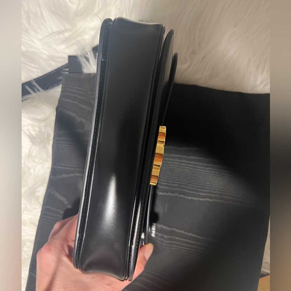 Authentic Celine Classique Triomphe - Medium - image 3